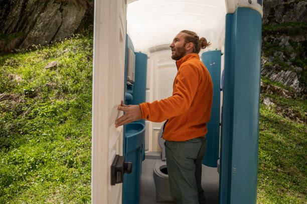Best Sanitation services for porta potties  in Wollochet, WA
